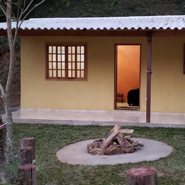 Cabana Da Montanha - Sitio Pasangas Santo Antônio do Pinhal Exteriér fotografie