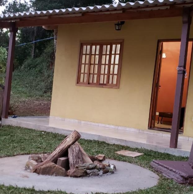 Cabana Da Montanha - Sitio Pasangas Santo Antônio do Pinhal Exteriér fotografie