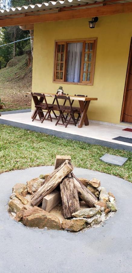 Cabana Da Montanha - Sitio Pasangas Santo Antônio do Pinhal Exteriér fotografie